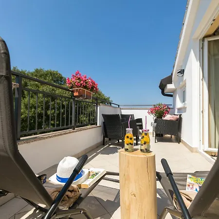 Lori Apartment Porec